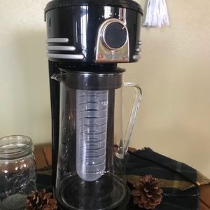 Iced tea and coffee maker!